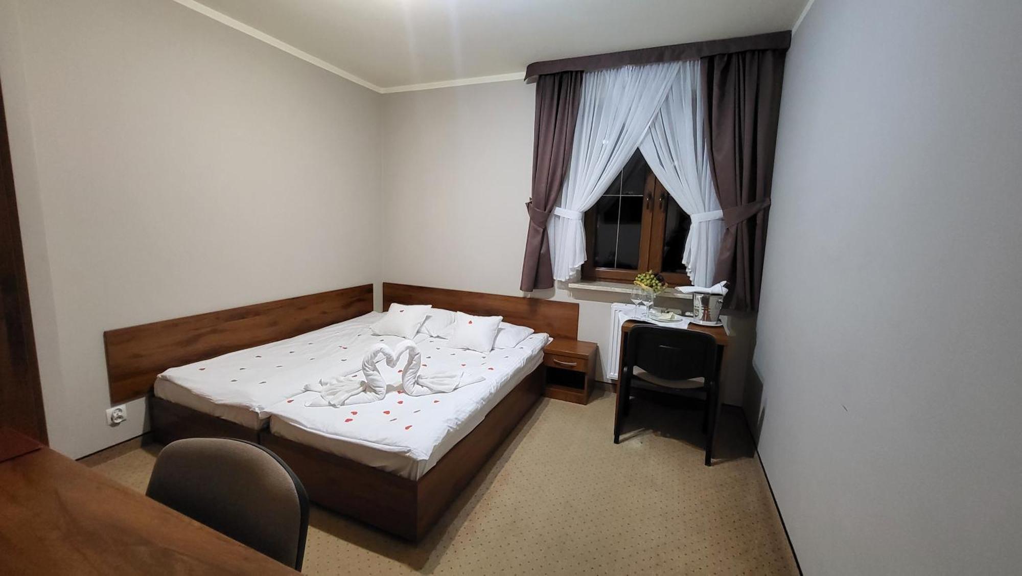 Hotel Chancza Spa & Restauracja Rakow  Esterno foto