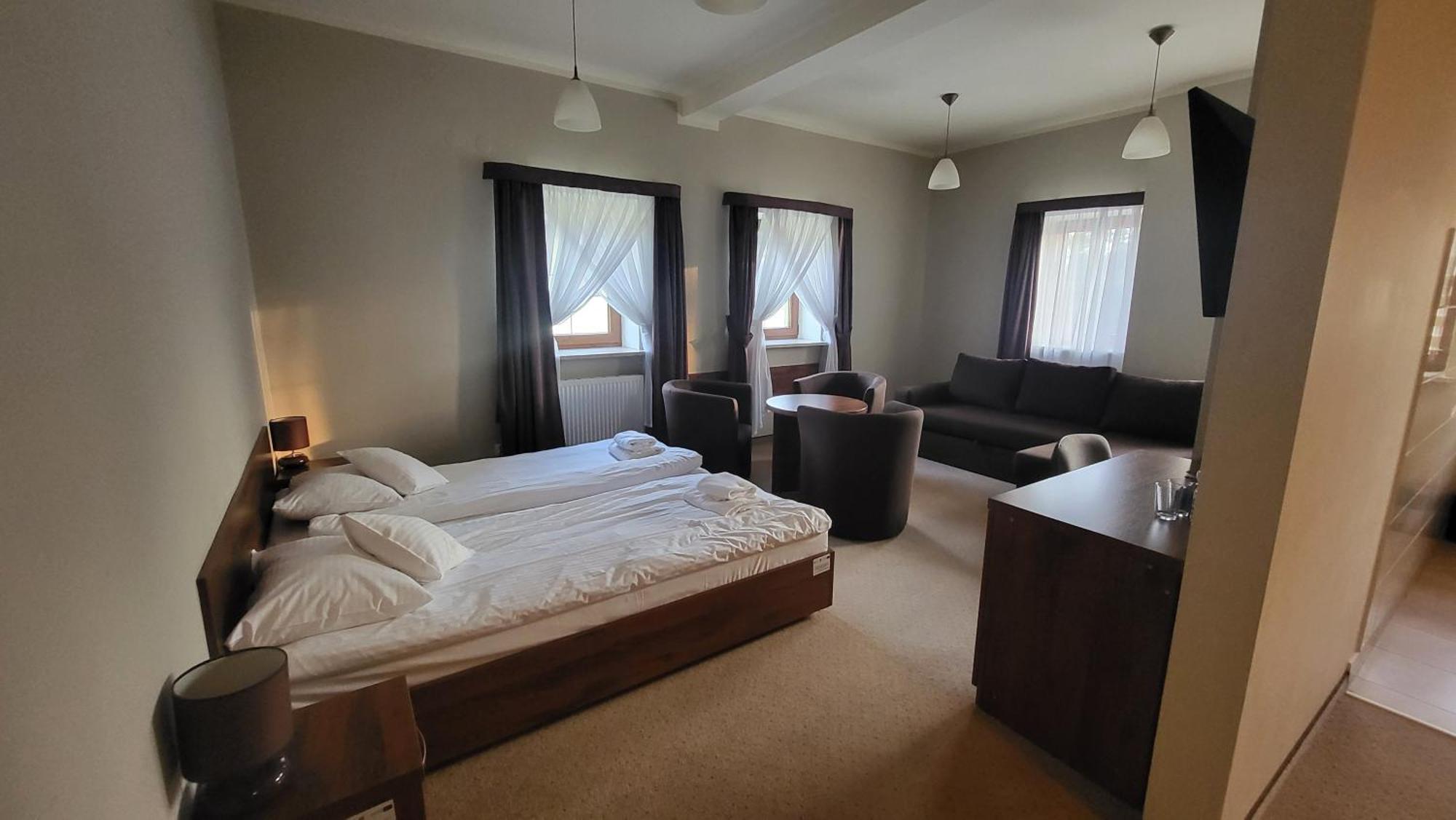 Hotel Chancza Spa & Restauracja Rakow  Esterno foto