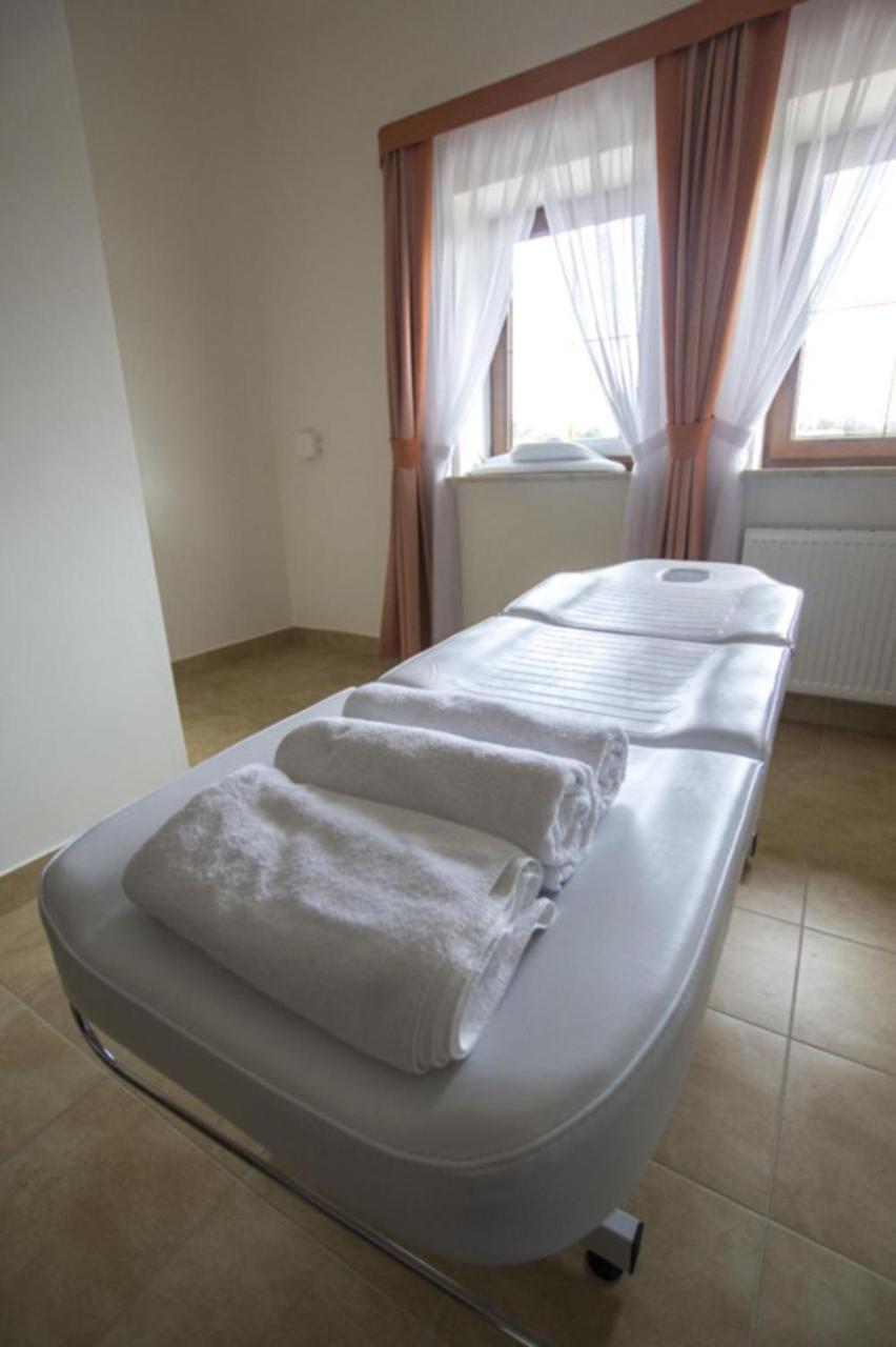 Hotel Chancza Spa & Restauracja Rakow  Esterno foto